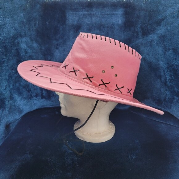 Cowgirl Hat - Picture 1 of 4